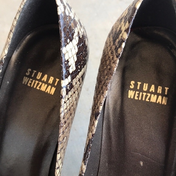 Stuart Weitzman Snakeskin Peep Toe Kitten Heels - Picture 3 of 8